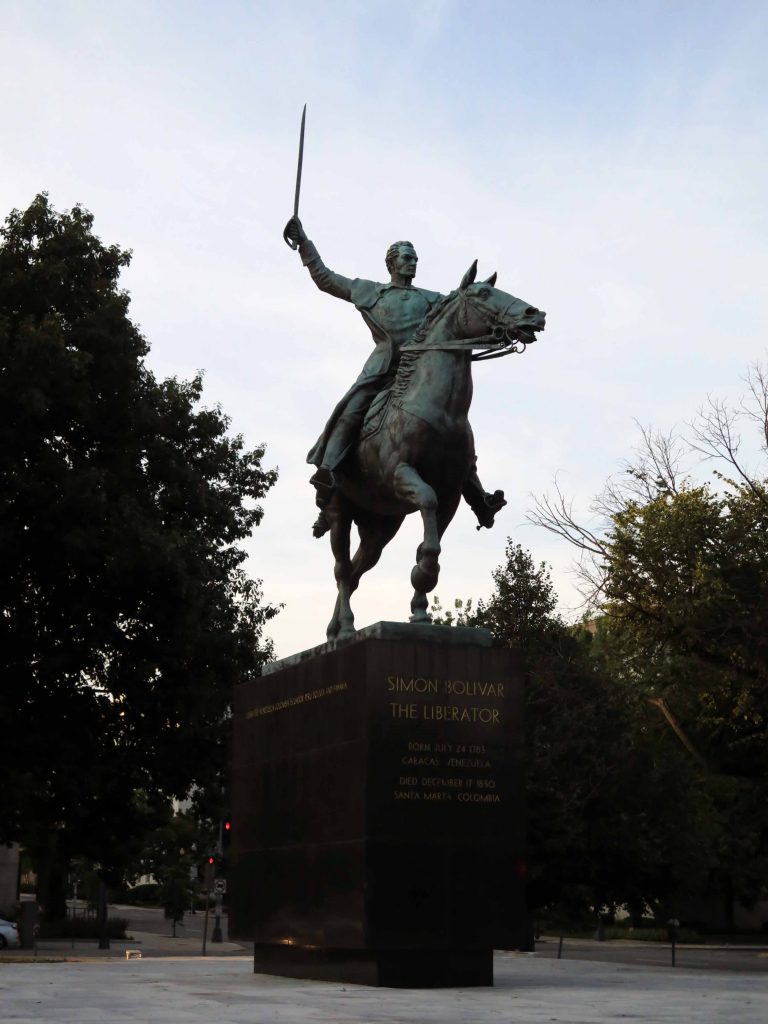 Statue de Simón Bolívar